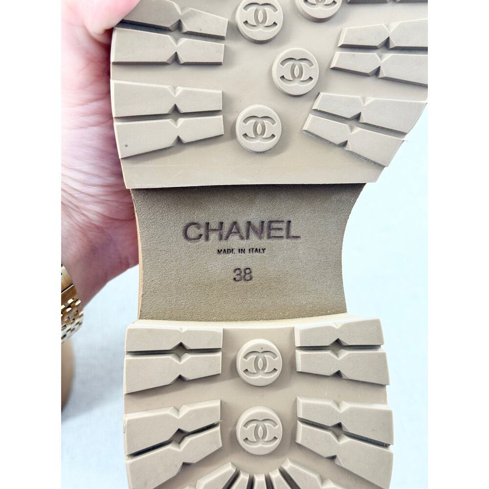 NWT Chanel Suede Calfskin & Lambskin Ankle Chelsea Boots Light Brown Women EU 38 - Picture 9 of 10